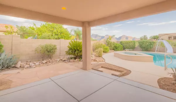 Oro Valley, AZ 85755,549 W Sunview Drive