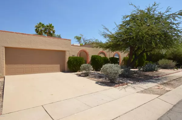 608 N Bamboo Avenue, Tucson, AZ 85710