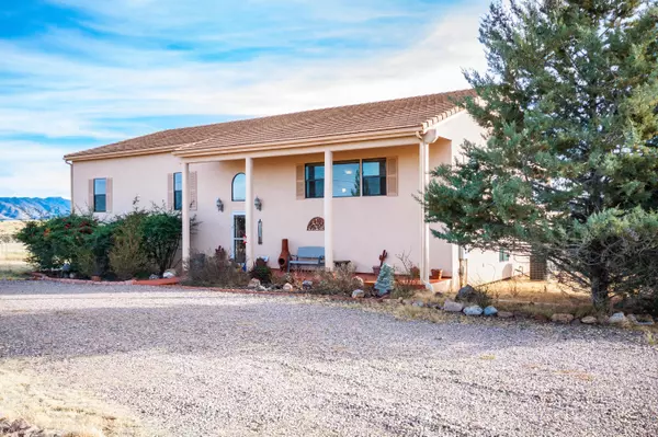 45 Southmoreland Place, Elgin, AZ 85611