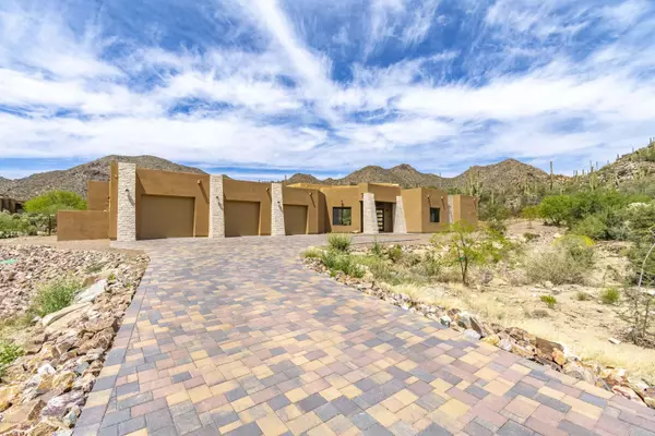 3721 W Grand Point Court, Marana, AZ 85658