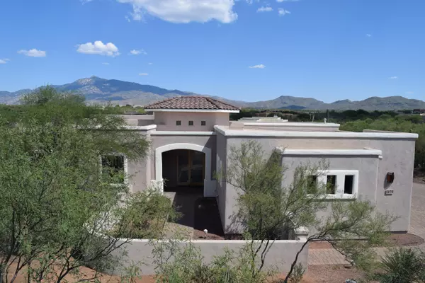 8639 S Sun Bar Ranch Place, Vail, AZ 85641