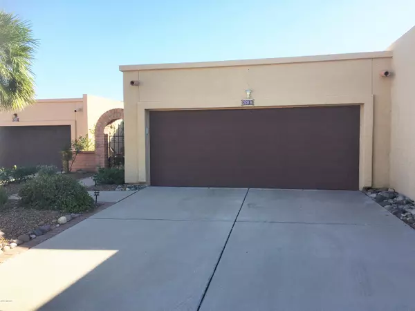 3016 Via Del Tirol, Green Valley, AZ 85622