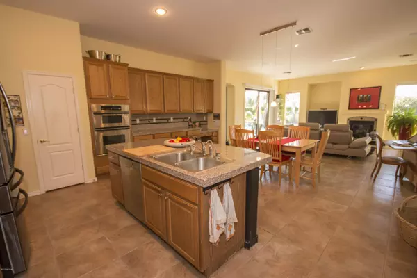 Oro Valley, AZ 85737,11895 N Thornbush Drive