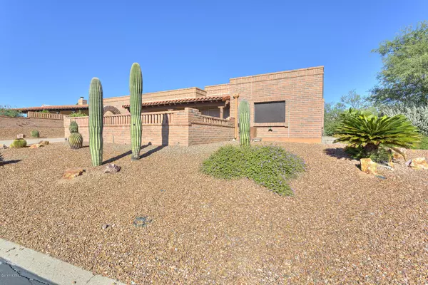 3320 S Avenida Oconor, Green Valley, AZ 85622