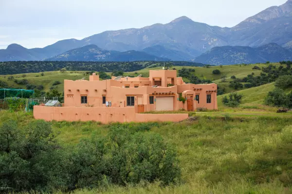 240 Sierra Grande Ranch Road, Sonoita, AZ 85637