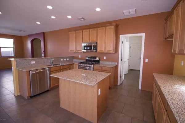 Oro Valley, AZ 85755,1332 W Bloomington Place