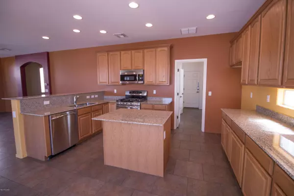 Oro Valley, AZ 85755,1332 W Bloomington Place