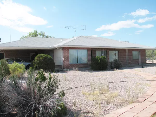 163 W Cottage Grove Avenue, Benson, AZ 85602