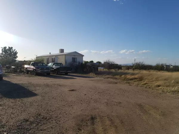 1745 N Pinto Lane, Cochise, AZ 85606