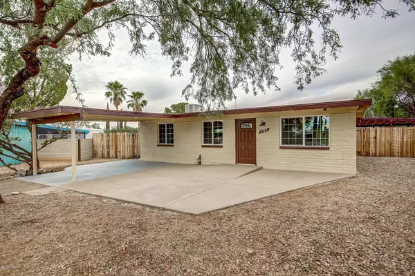 4763 S Apple Tree Avenue, Tucson, AZ 85730