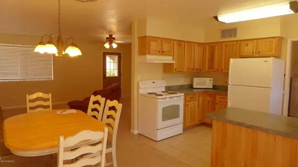 Sonoita, AZ 85637,62 Broncho Trail