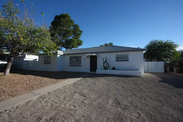 917 W Drexel Road, Tucson, AZ 85706