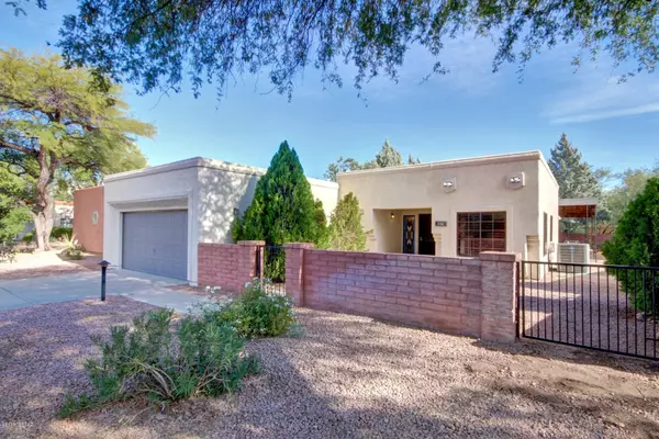 3082 N Willow Creek Drive, Tucson, AZ 85712