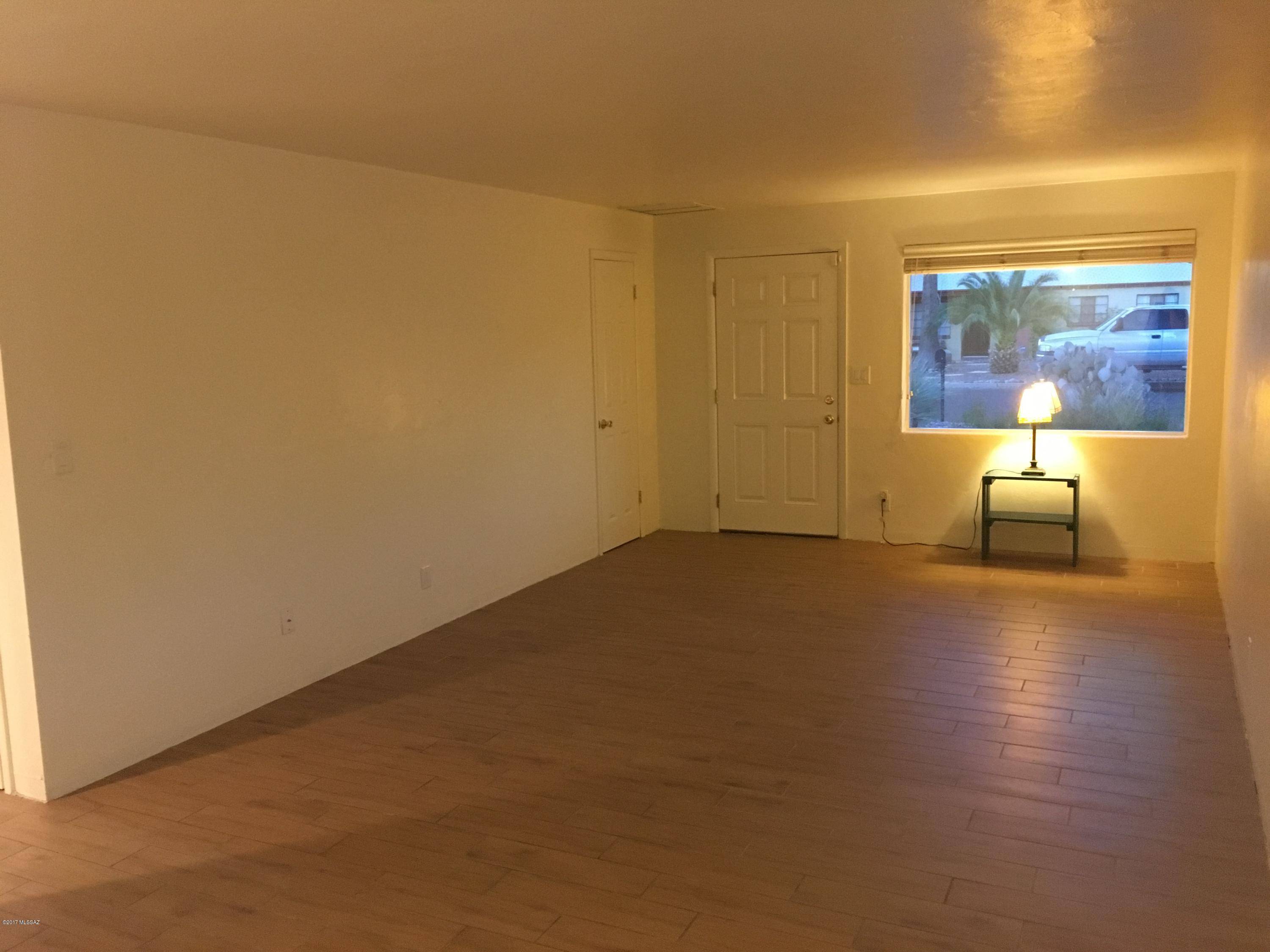 Tucson, AZ 85712,5510 E Waverly Street