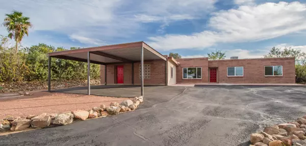 680 E Macon Drive, Vail, AZ 85641