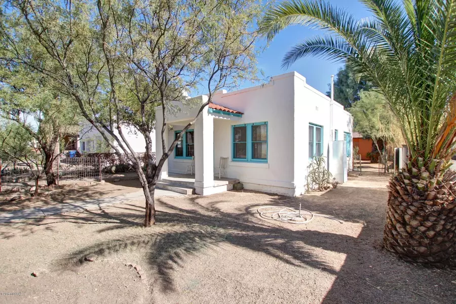 1043 S 5th Avenue, Tucson, AZ 85701