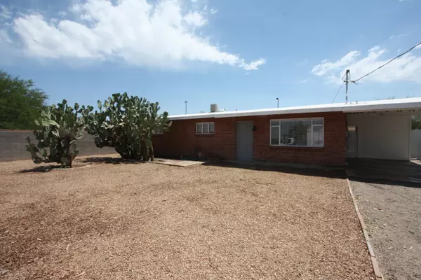 1624 N Woodland Avenue, Tucson, AZ 85712