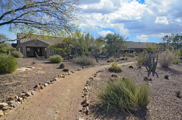 Oro Valley, AZ 85755,13401 N Rancho Vistoso Boulevard #117