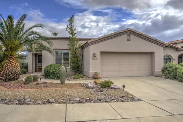 4711 S Longmore Drive, Green Valley, AZ 85622