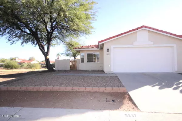 5237 W Wood Owl Drive, Tucson, AZ 85742