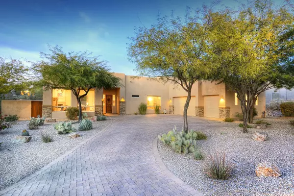 736 W SEDONA RIDGE Place, Oro Valley, AZ 85755