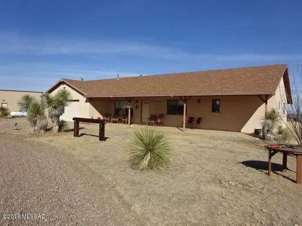 Cochise, AZ 85606,297 E Apache Way