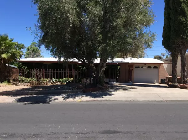 605 W 6th Avenue, San Manuel, AZ 85631