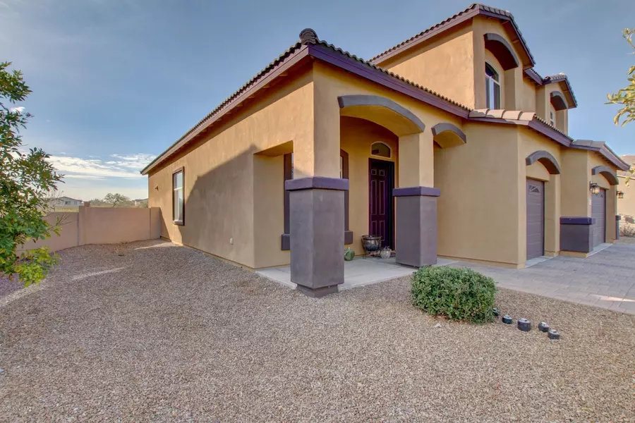 671 W Calle Las Tunas, Sahuarita, AZ 85629