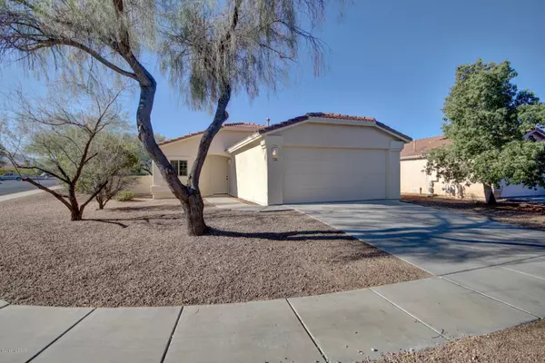 6619 W Wenden Way, Tucson, AZ 85743