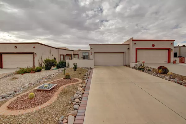 Green Valley, AZ 85614,671 W Via Rosaldo