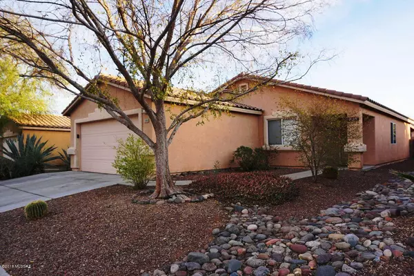 2149 W Roundwood Place, Tucson, AZ 85745