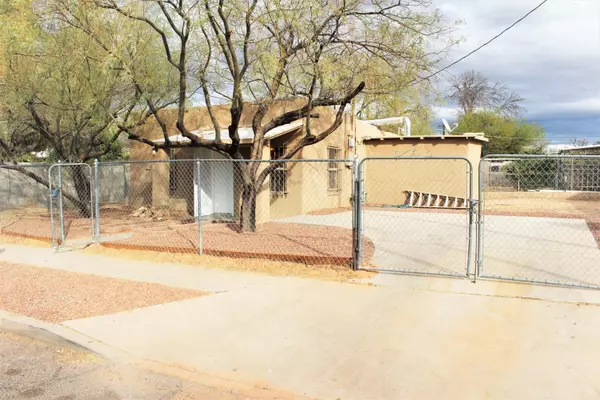 4537 S 9th Avenue, Tucson, AZ 85714