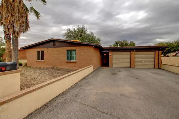 7725 E Edison Street, Tucson, AZ 85715