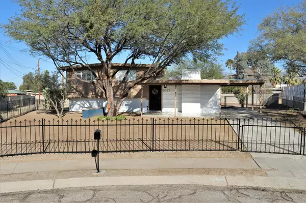 8021 E 18th Place, Tucson, AZ 85710