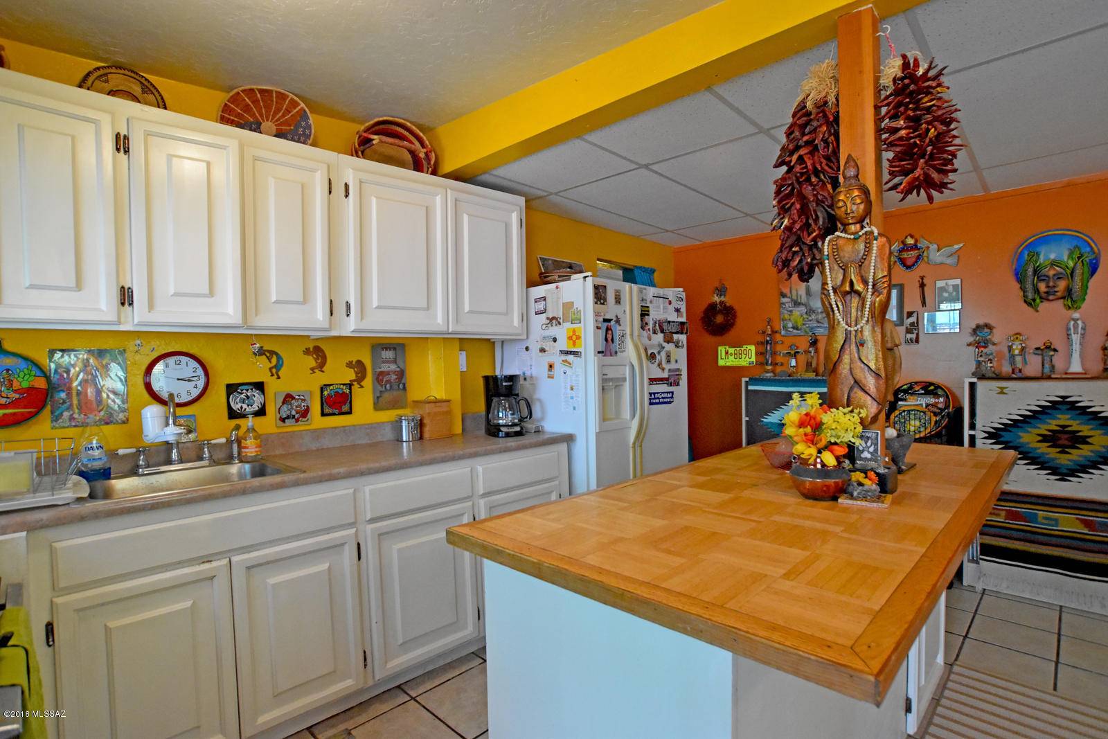 Tucson, AZ 85705,814 W Calle Adelanto