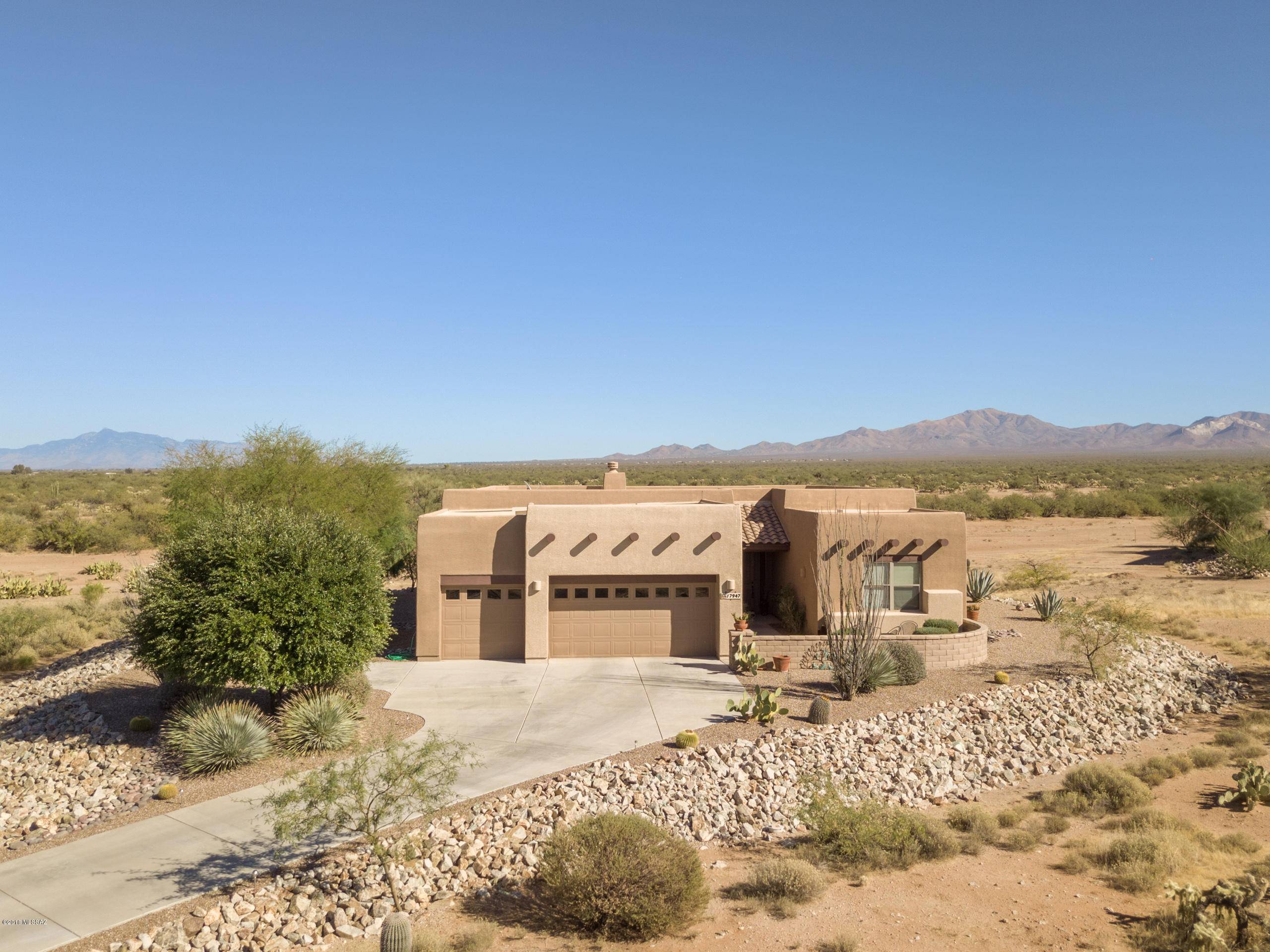 17947 S Deer Lodge Court, Sahuarita, AZ 85629
