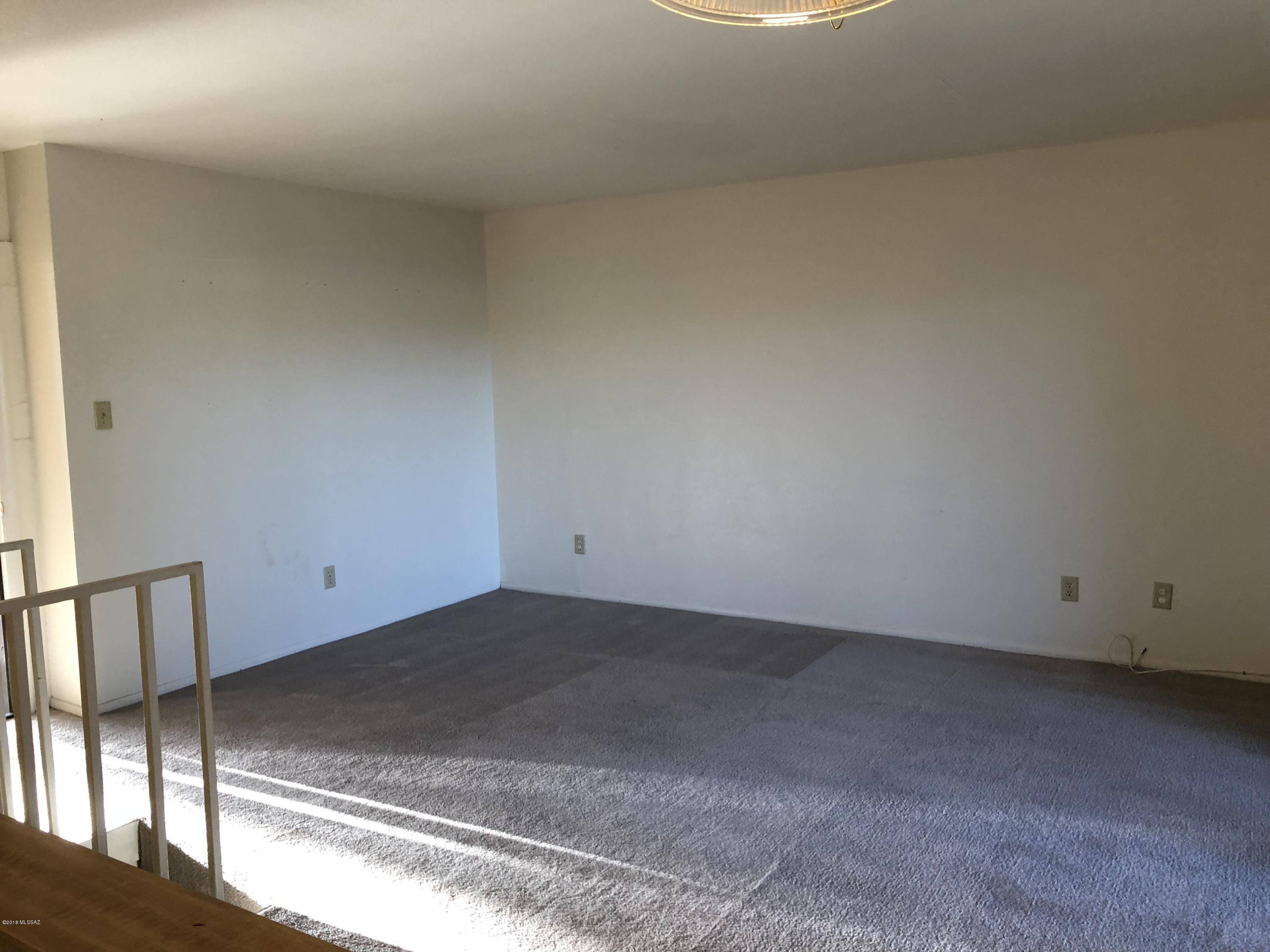 Tucson, AZ 85712,1620 N Wilmot Road #B-307