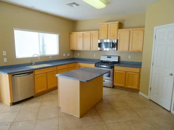 Sahuarita, AZ 85629,14438 S Camino Guadal