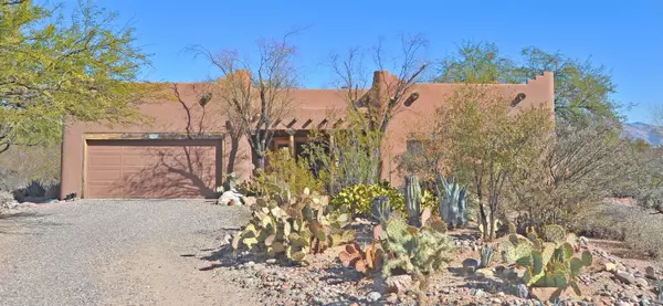 5000 W Placita De Los Vientos, Tucson, AZ 85745