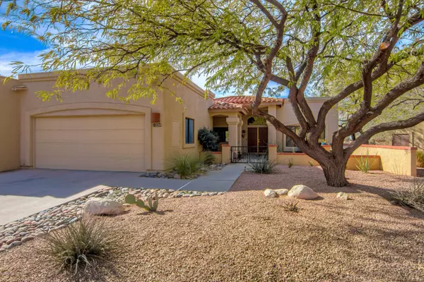 1224 E Camino Diestro, Oro Valley, AZ 85704