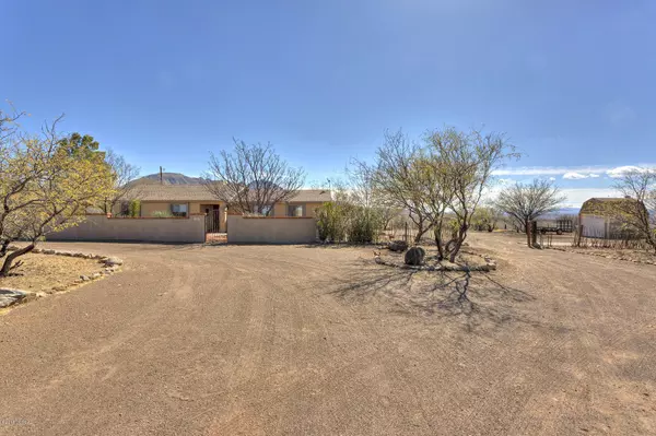 281 Camino Josefina, Rio Rico, AZ 85648