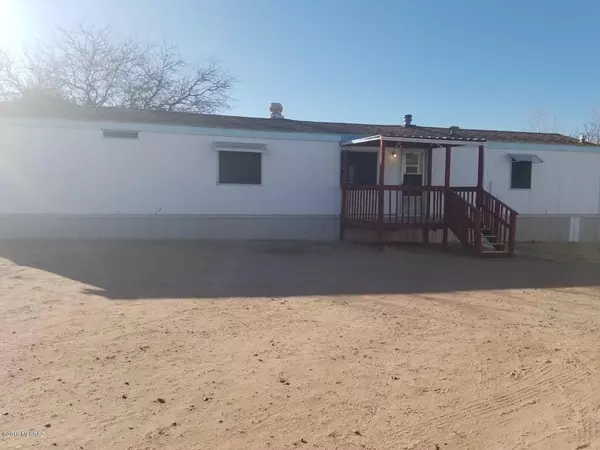 3182 W Linda Lane, Benson, AZ 85602