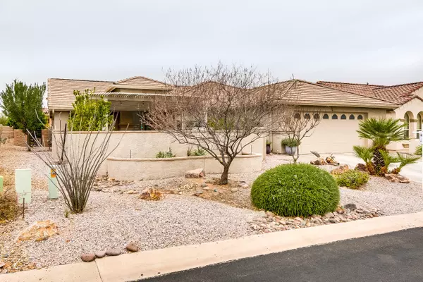 2166 E Bluejay Vista Lane, Green Valley, AZ 85614