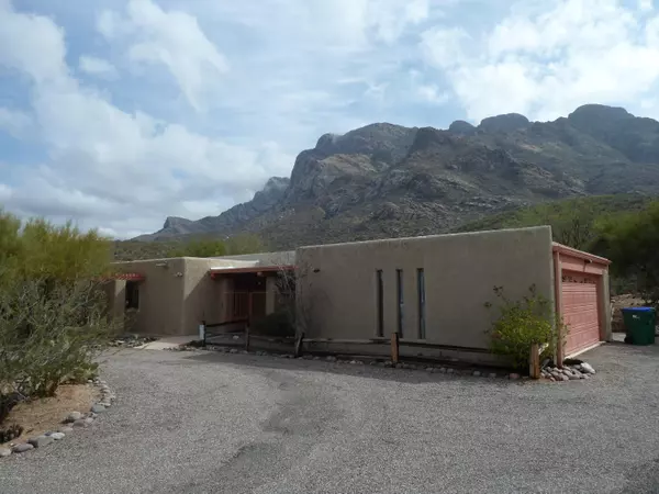 542 E Calle Concordia, Oro Valley, AZ 85704