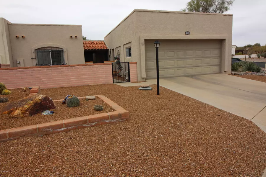 1149 W Mountain View, Green Valley, AZ 85622