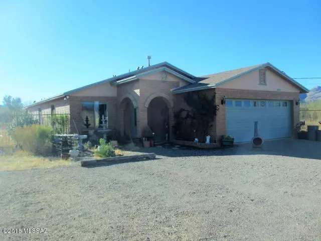 1394 Calle Tepic, Rio Rico, AZ 85648