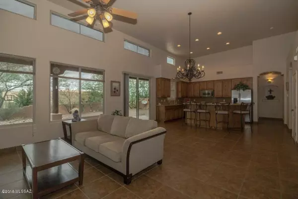 Green Valley, AZ 85614,982 S Florida Springs Court