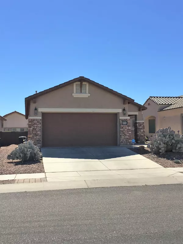 467 W Calle Moncayo, Sahuarita, AZ 85629