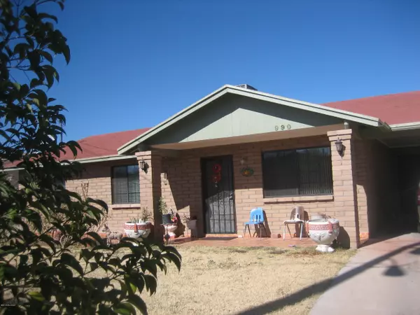 990 Via Independencia, Rio Rico, AZ 85648