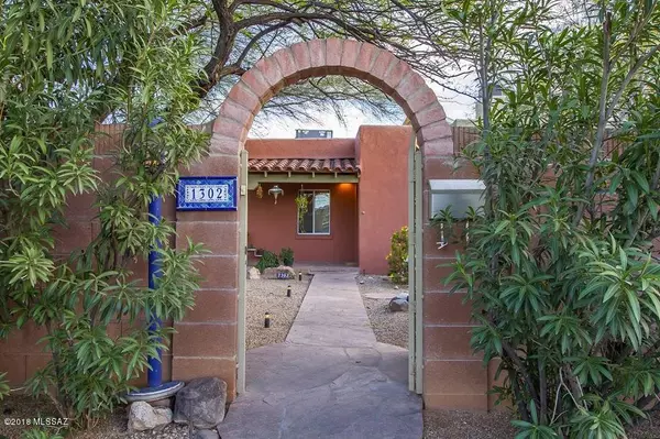 1302 E Hampton Street, Tucson, AZ 85719